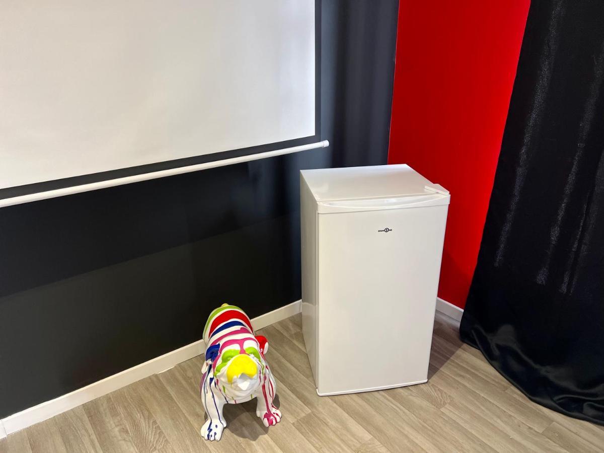 Ng Suitehome - Lille I Roubaix Centre I Grand Place - Balneo - Netflix - Wifi Luaran gambar