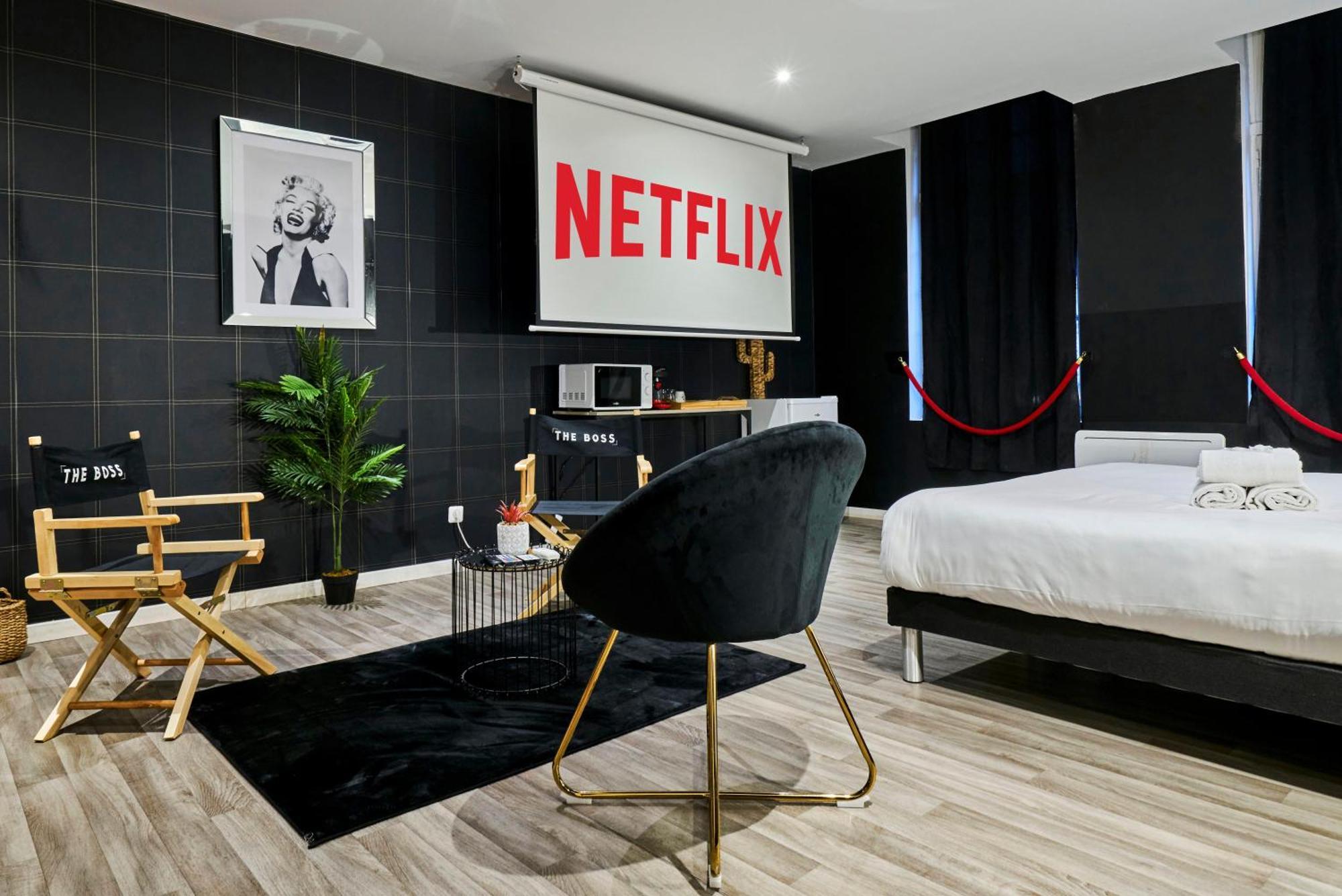 Ng Suitehome - Lille I Roubaix Centre I Grand Place - Balneo - Netflix - Wifi Luaran gambar