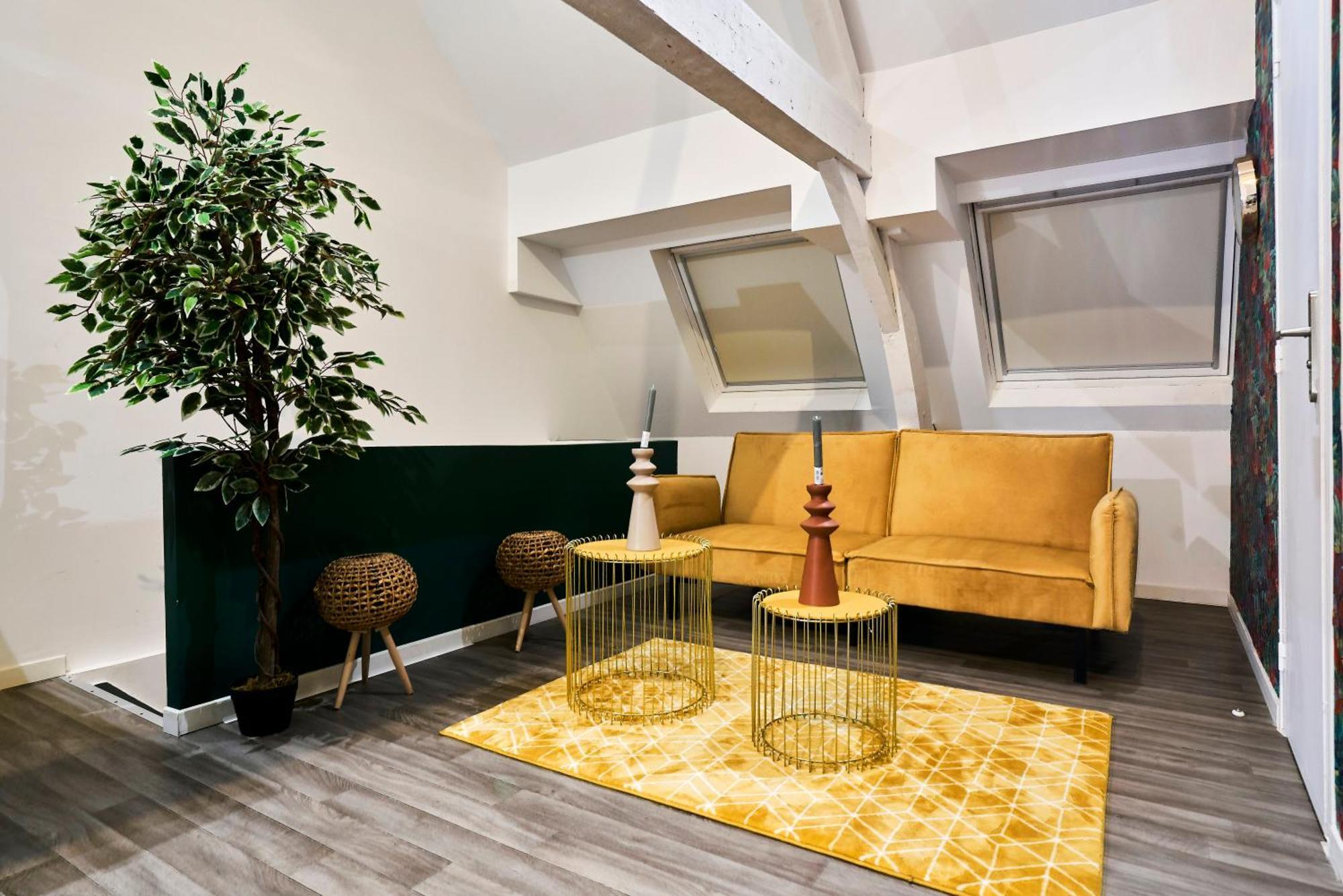 Ng Suitehome - Lille I Roubaix Centre I Grand Place - Balneo - Netflix - Wifi Luaran gambar