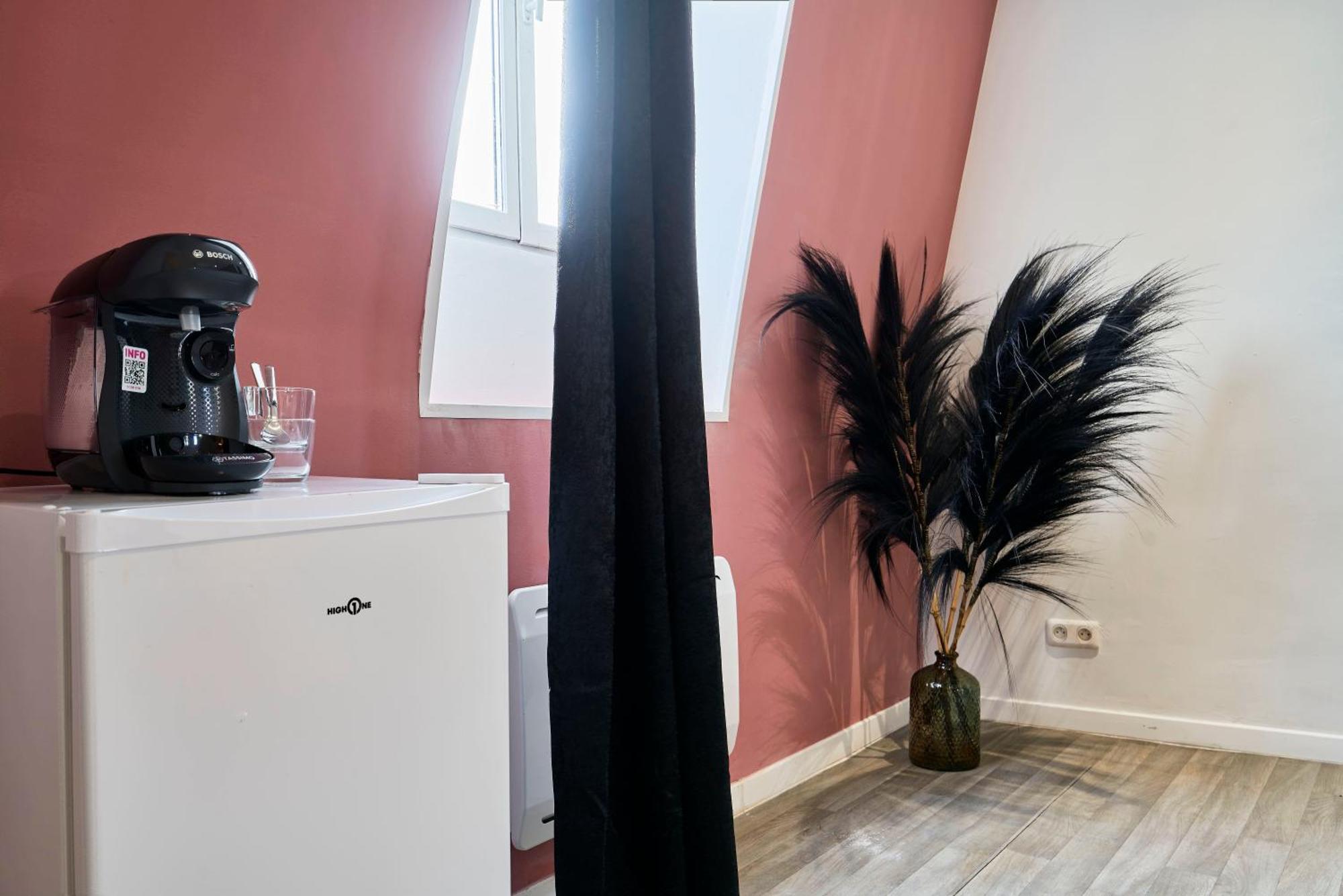 Ng Suitehome - Lille I Roubaix Centre I Grand Place - Balneo - Netflix - Wifi Luaran gambar
